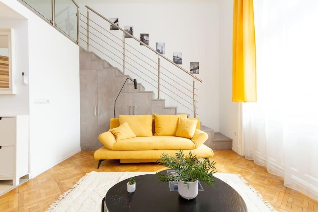 Apartmán Bright Design Riverside By Nw